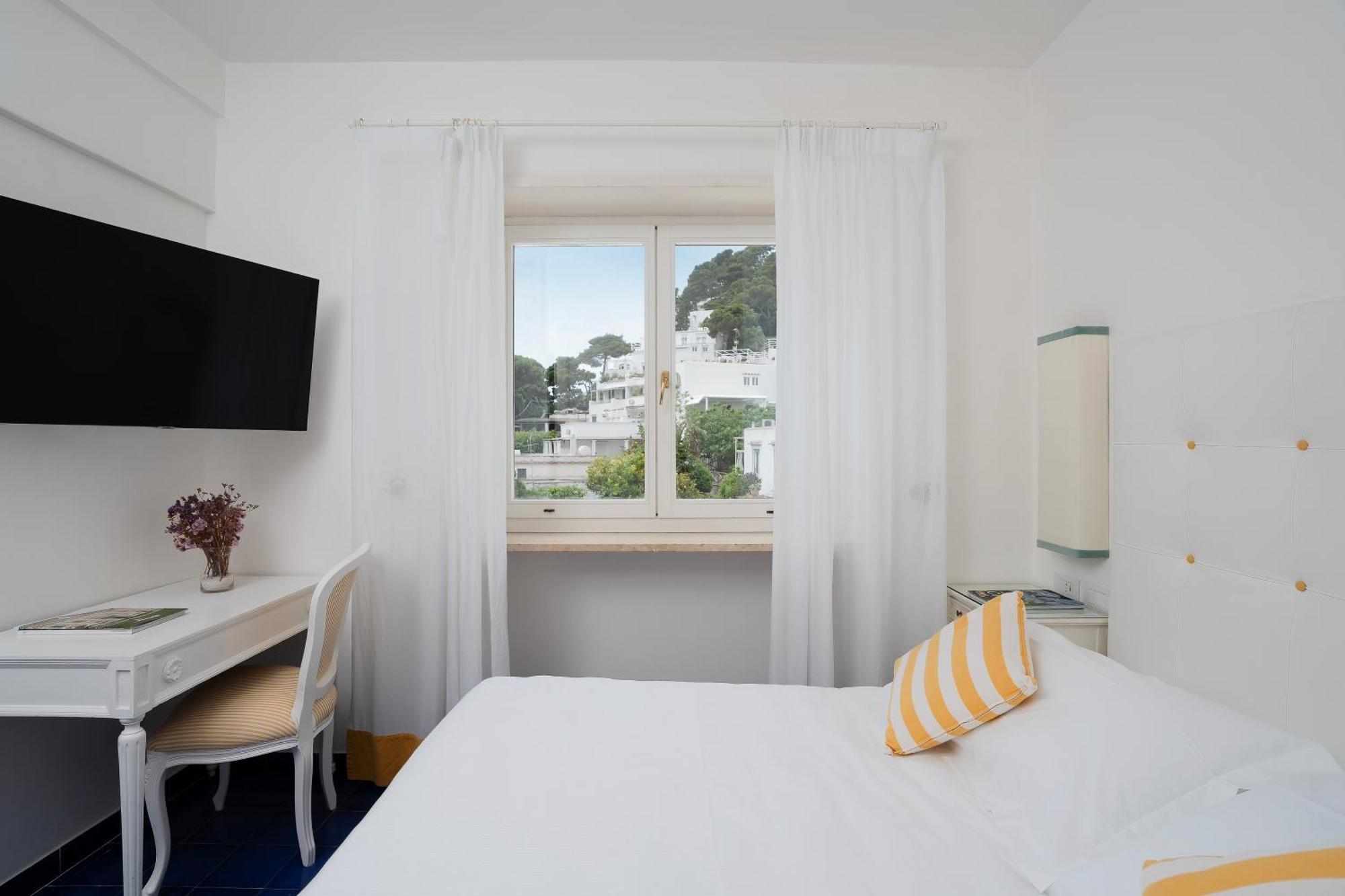 Sina Flora Hotel Capri Luaran gambar